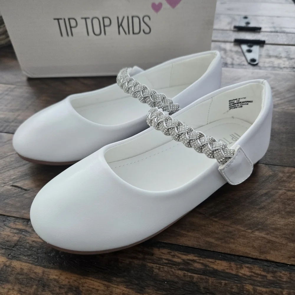Tip Top Kids Girls MaryJane White Shoe with Rhinestone Strap. Style S170. Size 1